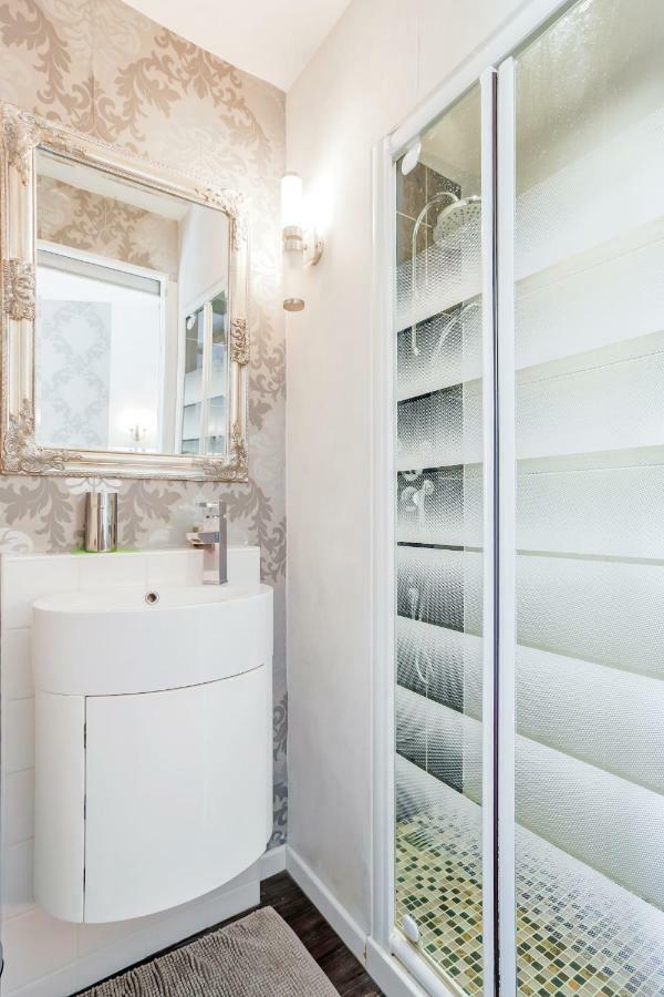 Le Petit Flo Hotel Flocourt Buitenkant foto